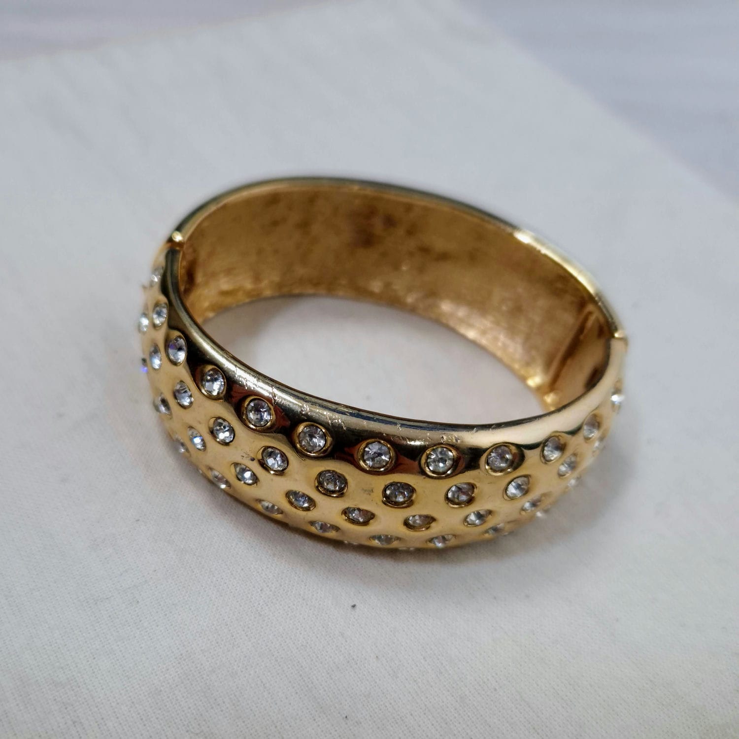 Demi parure vintage bracciale bangle e orecchini 60s - immagine 4