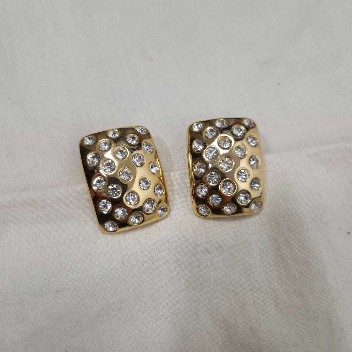 Demi parure vintage bracciale bangle e orecchini 60s - immagine 3