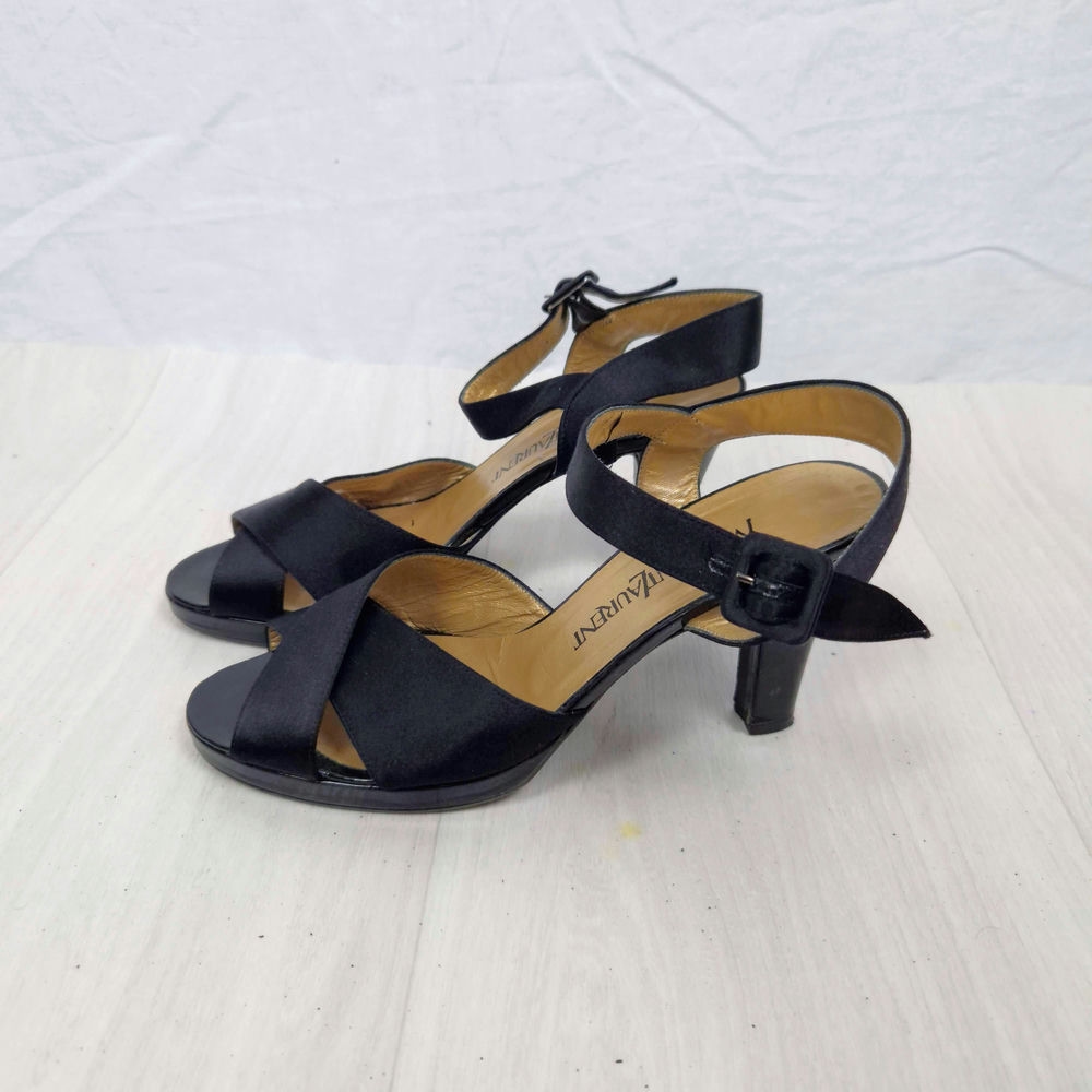 Sandali YSL con tacco neri in raso vintage anni 80 - immagine 8