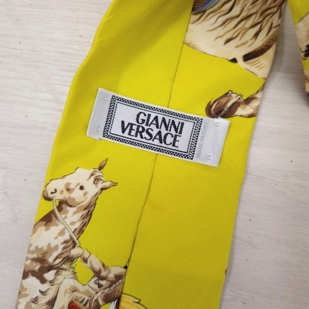 Versace tie vintage 1992