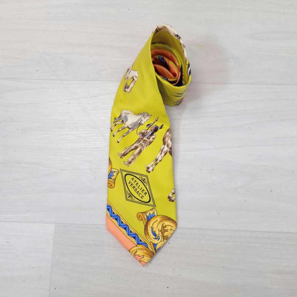 Gianni versace vintage tie