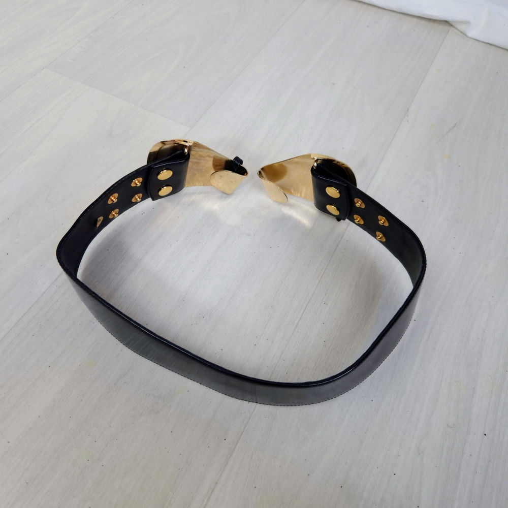 cintura vintage vernice nera