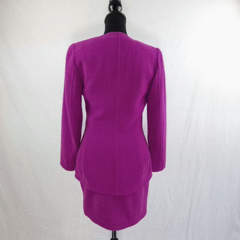 business outfit women