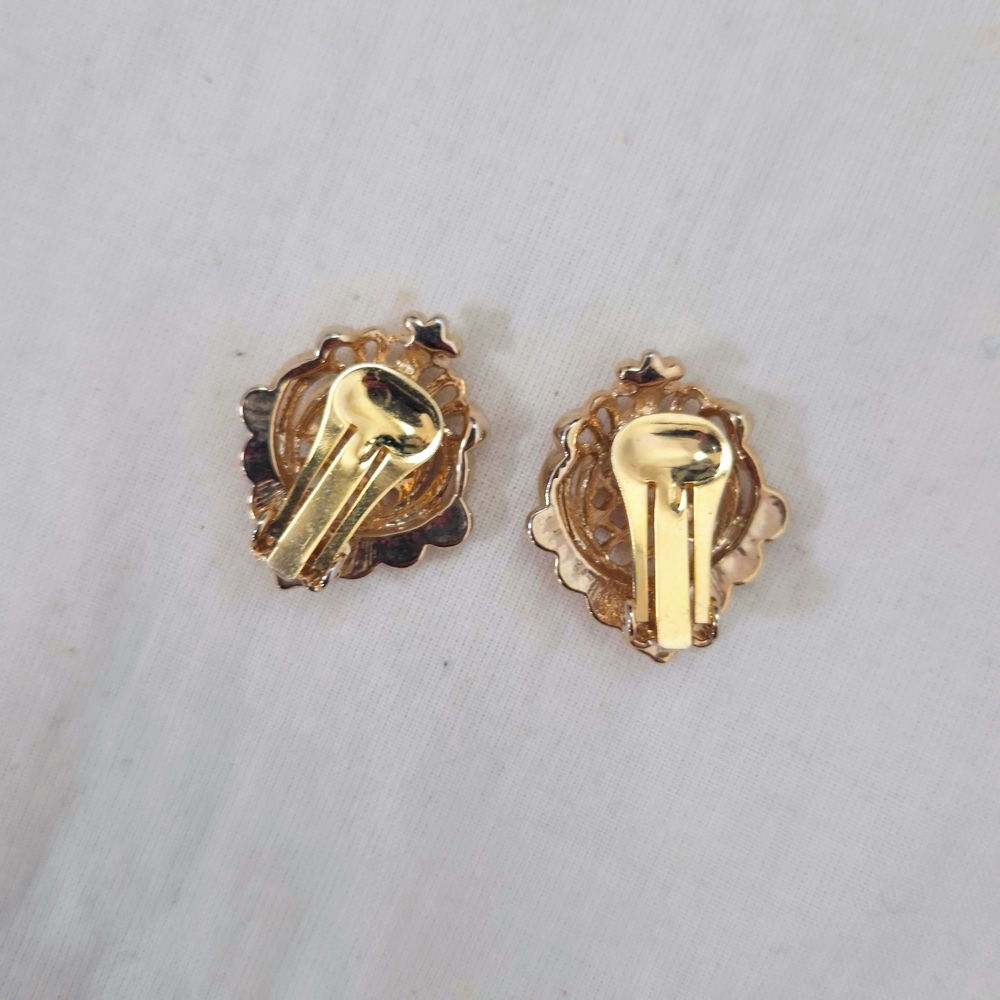 vintage 70s earrings