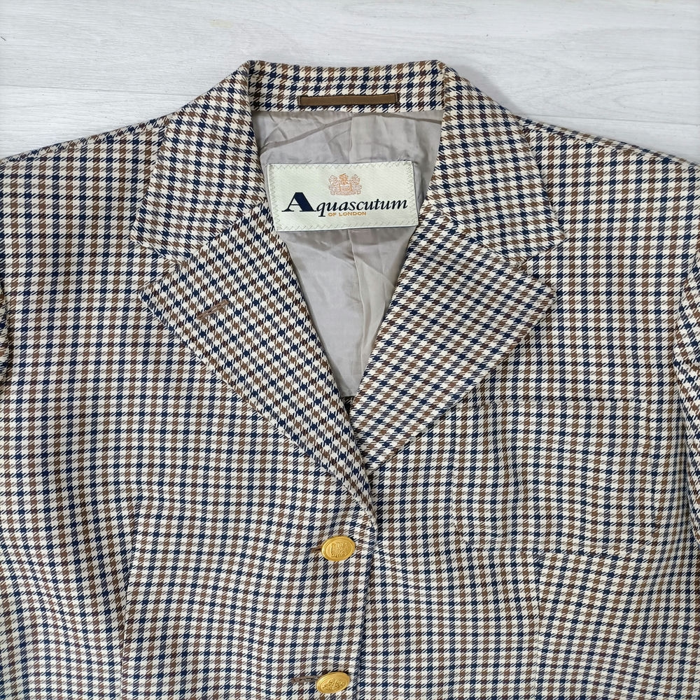 British outfit Giacca Aquascutum a maniche corte con fantasia a quadretti