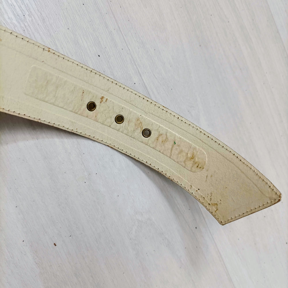 cream belt vintage
