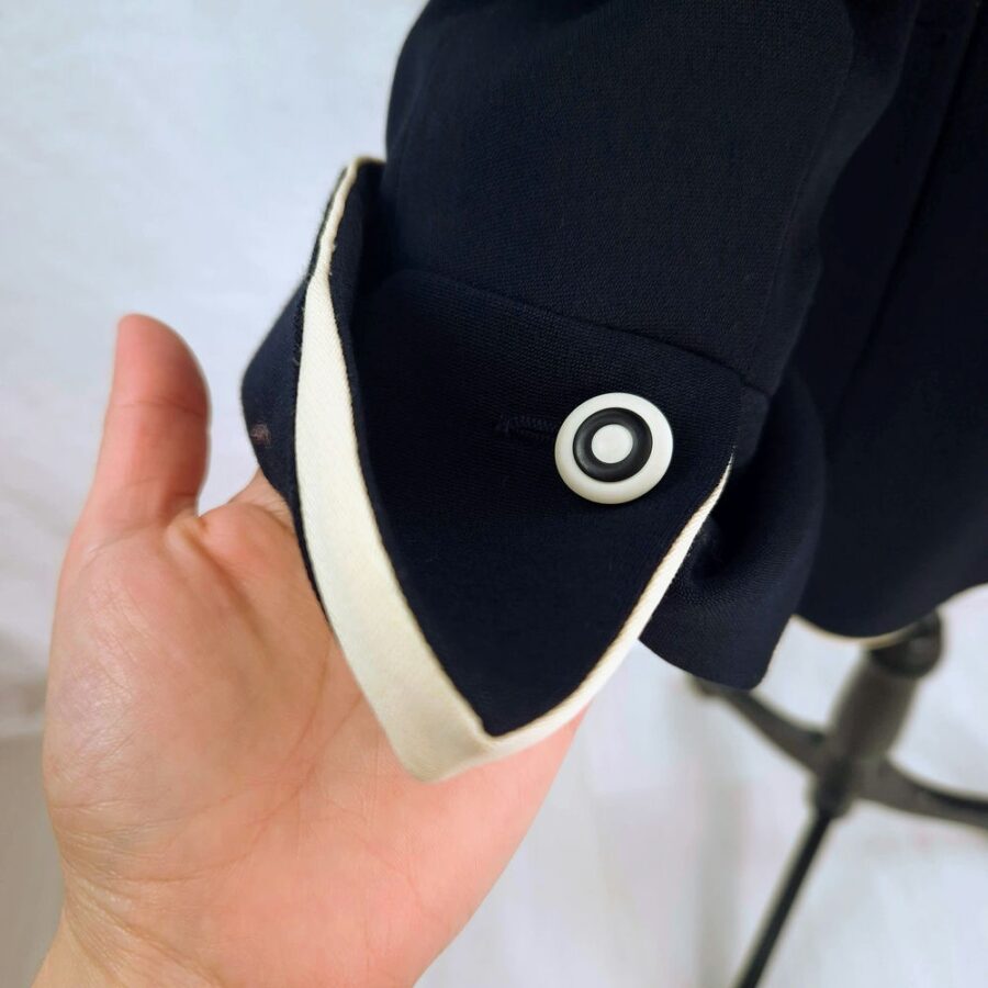 navy women outfit