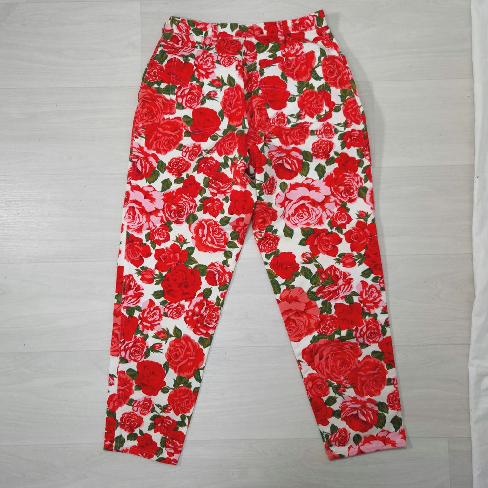 Jeans con rose Moschino vintage 1980s - immagine 4