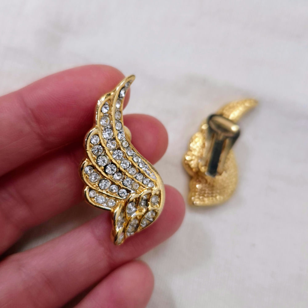 Orecchini vintage anni Settanta a forma di ali