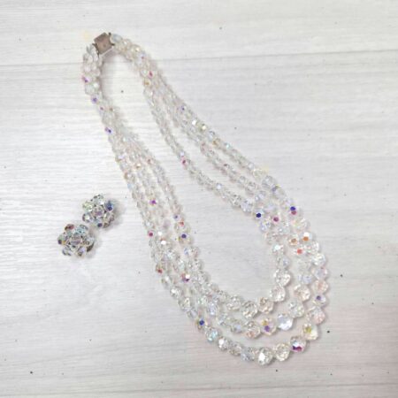 Collana trasparente