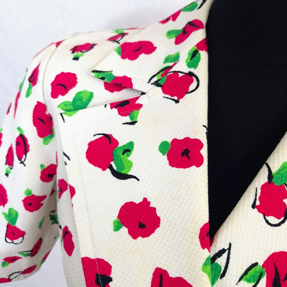 poppies suit