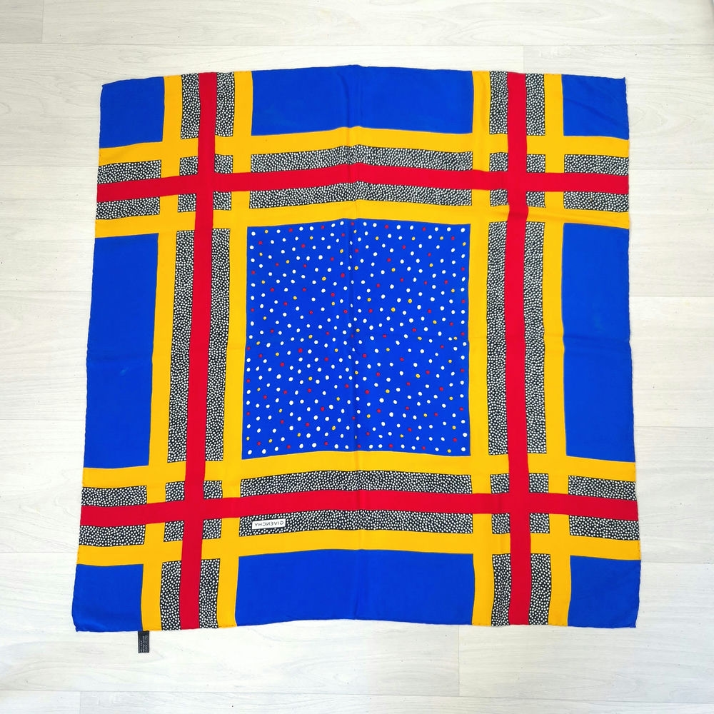 givenchy foulard vintage