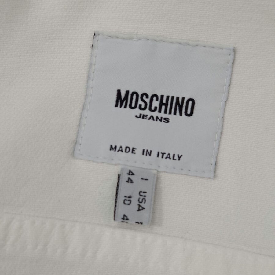 moschino jeans label