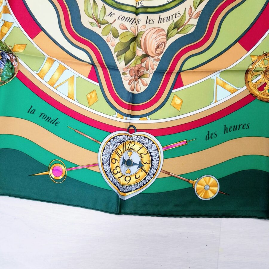 vintage 1990s scarf