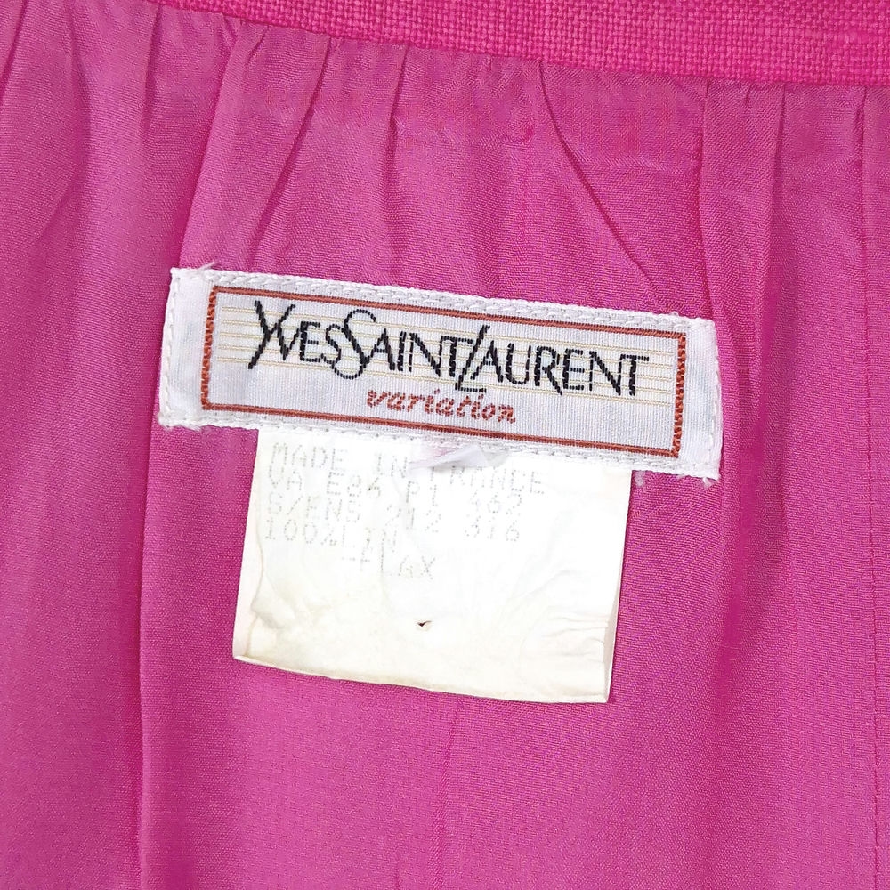 yves saint laurent variation label