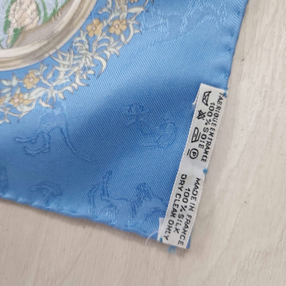 hermès scarf label