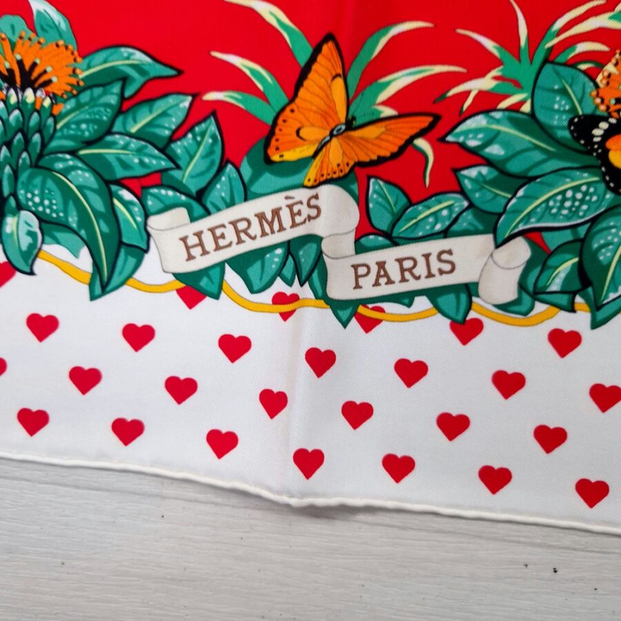 Hermès Jungle Love edizione limitata con cuori di Robert Dallet