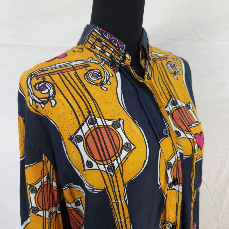 moschino chitarre