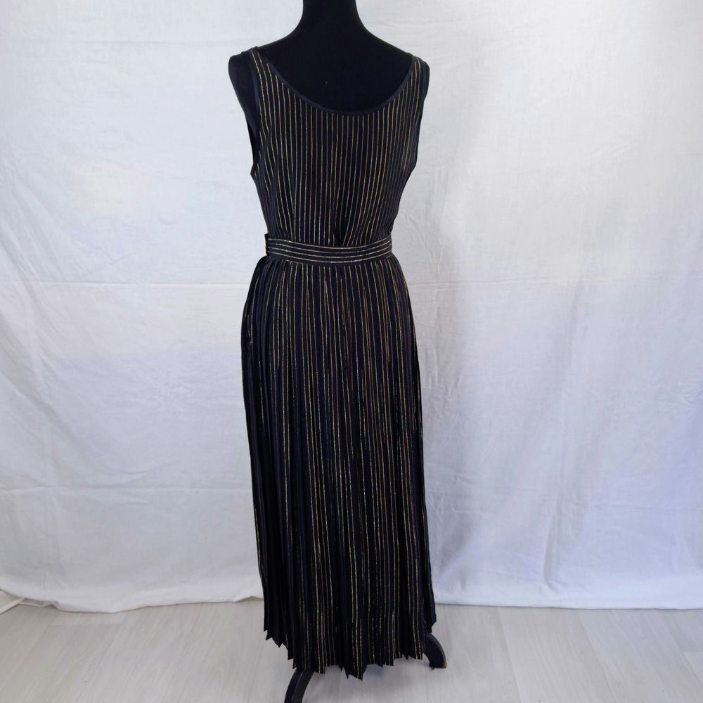 Genny completo gonna e top in seta 1990s