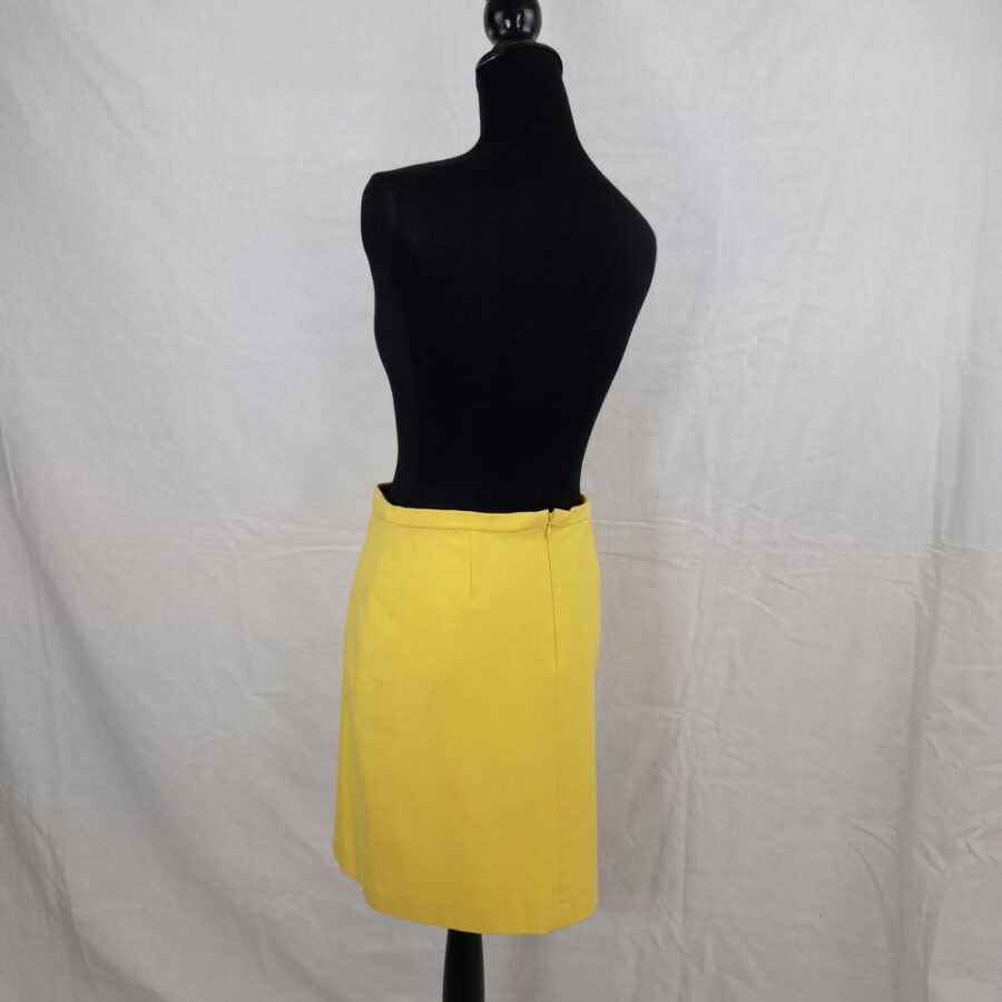 yellow outfit