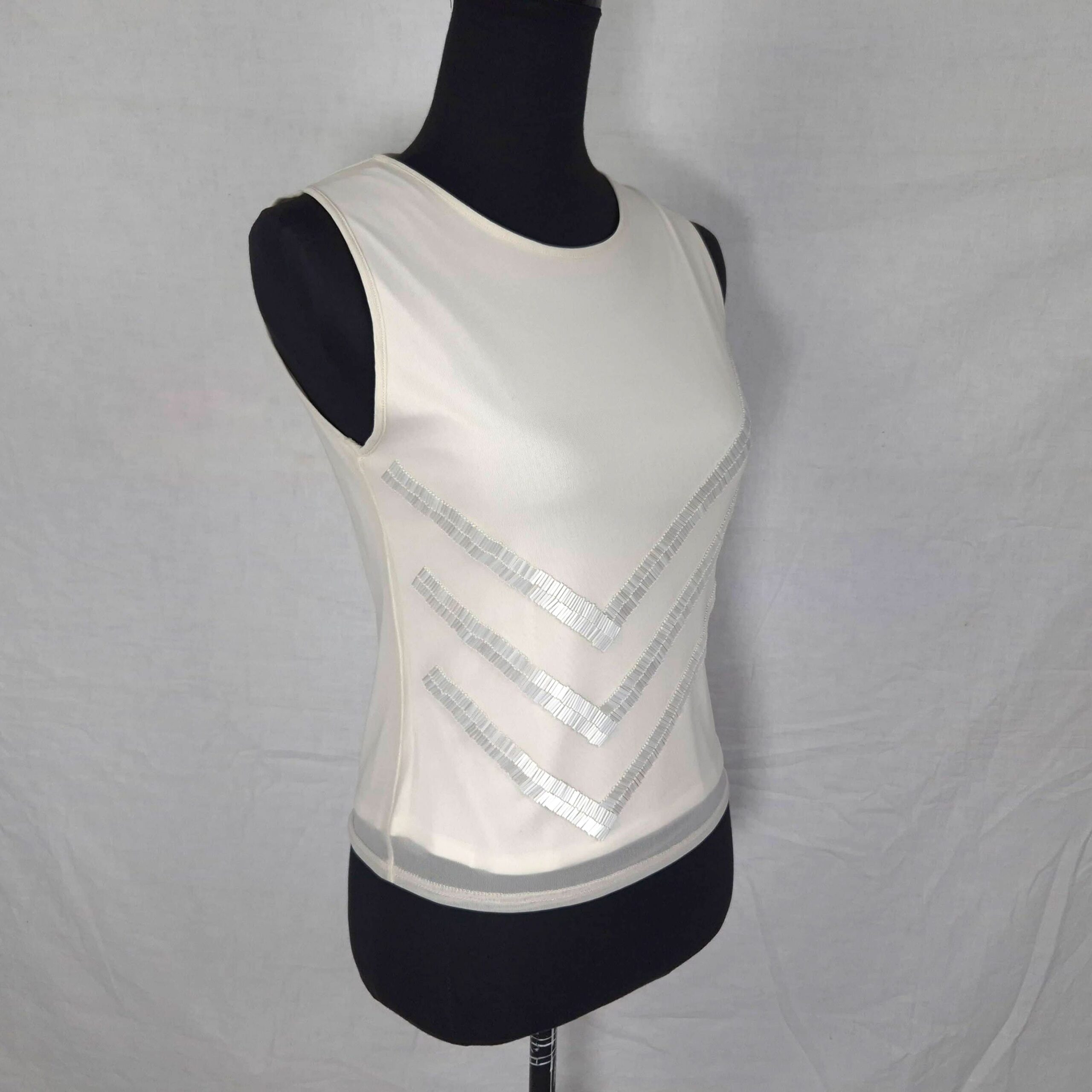 Gianfranco Ferré Studio maglia bianca con applicazioni di perline