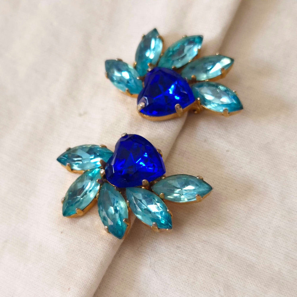 Orecchini 80s blu e azzurri con cuore