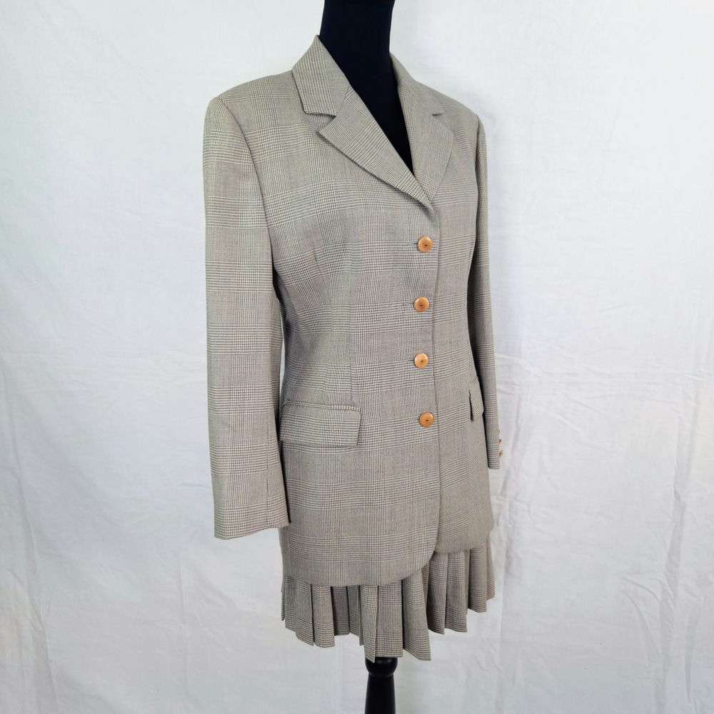 tailleur principe di Galles