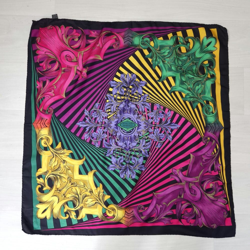 Atelier Versace foulard in seta anni 90