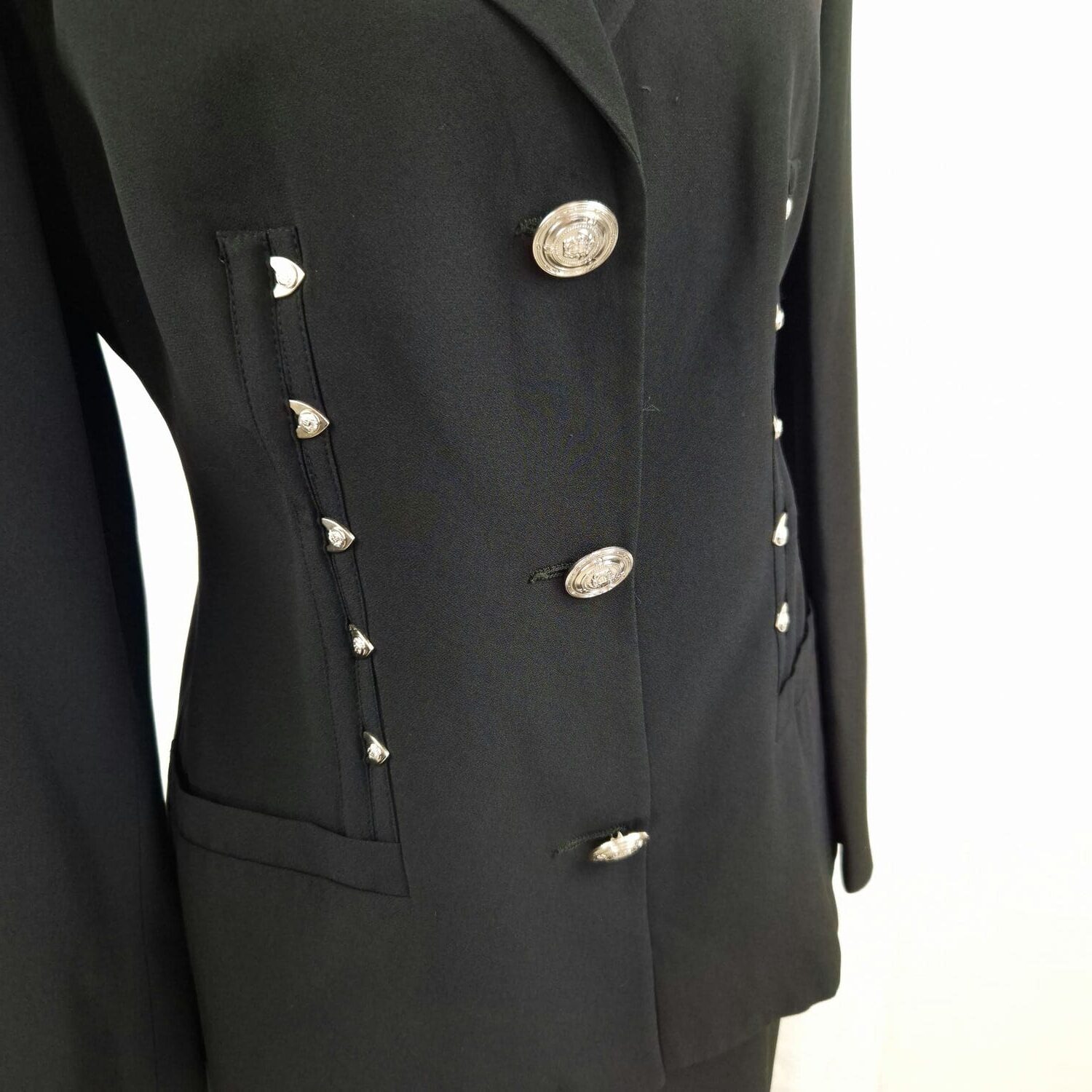 Tailleur Versace anni 90 con borchie metalliche - immagine 9