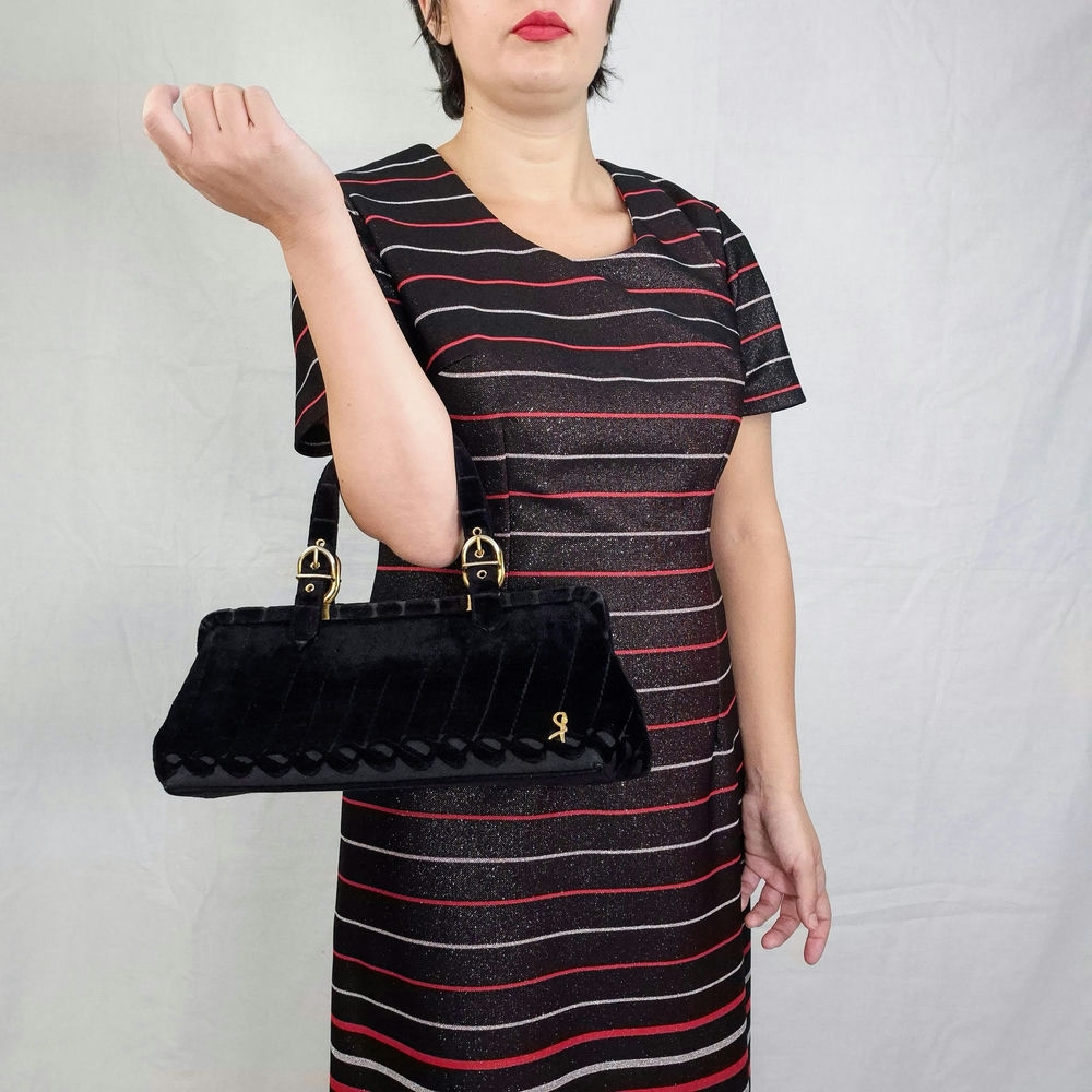 Roberta di Camerino borsa vintage nera in velluto