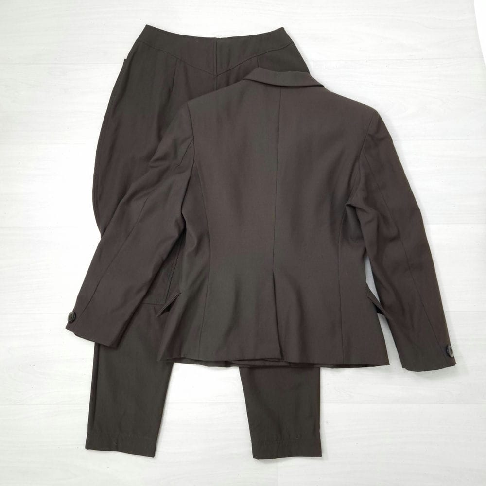 Moschino Cheap and Chic tailleur pantalone color verde militare - immagine 4