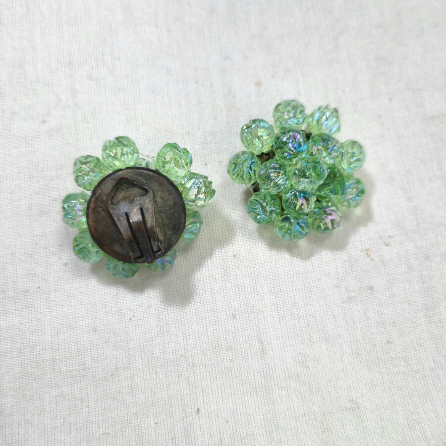 orecchini verde chiaro