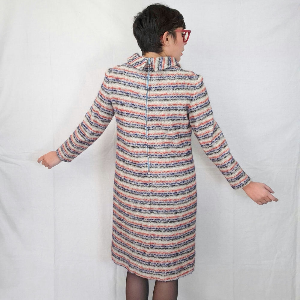 Abito sartoriale anni '60 in lana con motivo a righe