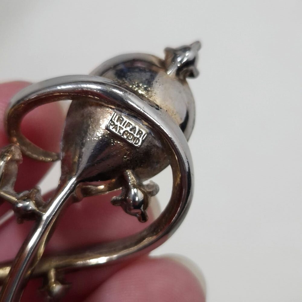 Trifari spilla vintage anni '40