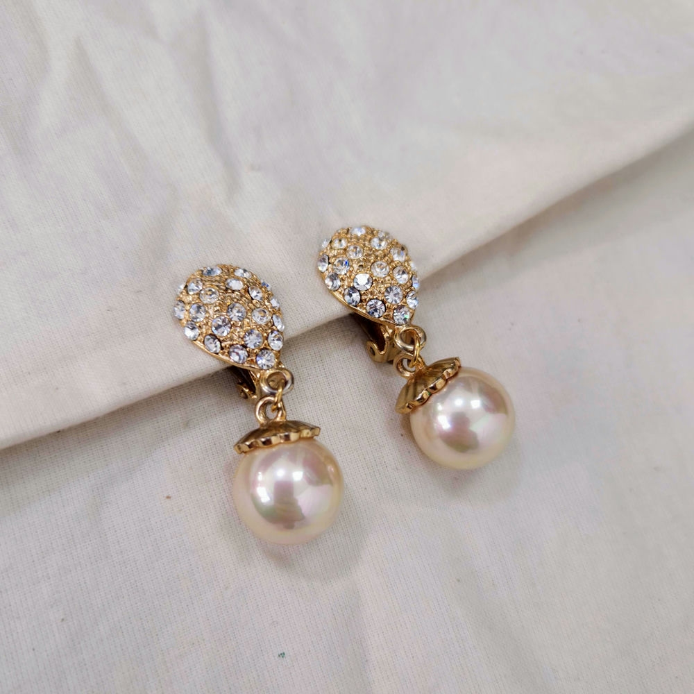 Orecchini pendenti con perla vintage anni 80