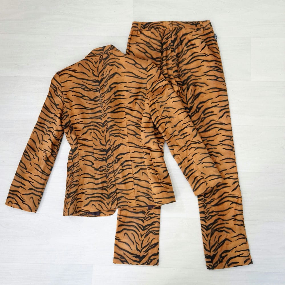 Moschino tailleur animalier tigrato 1990s - immagine 3