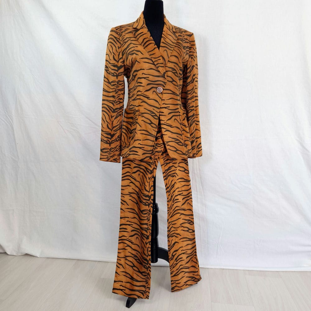 Moschino tailleur animalier tigrato 1990s - immagine 8