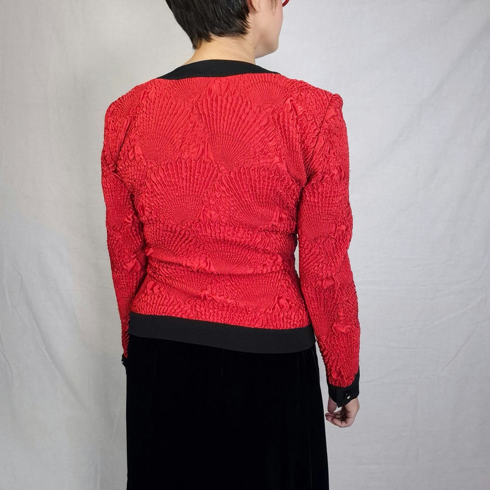 giacca rossa elegante