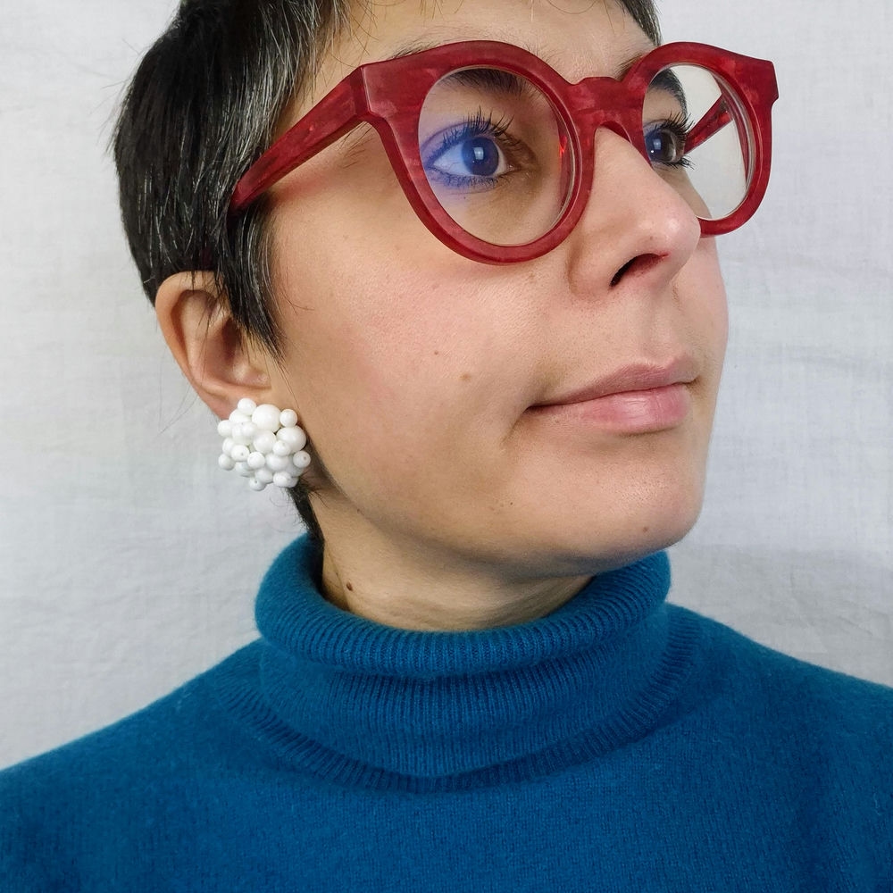 Orecchini bianchi con perline anni '50