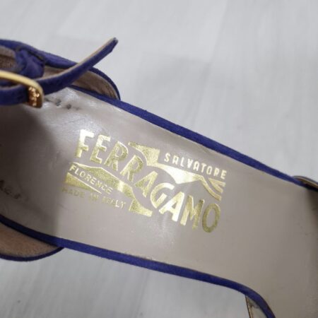 Salvatore Ferragamo sandali lilla con tacco 1980s