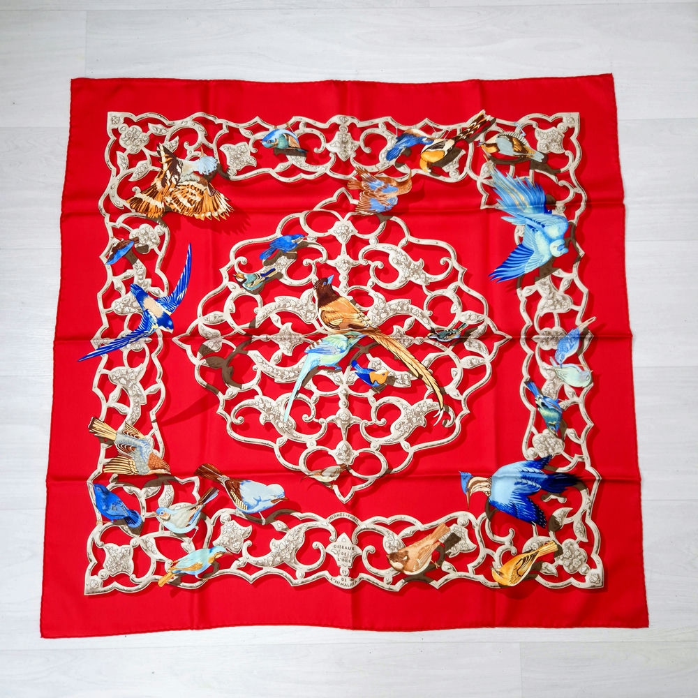 silk scarf hermès