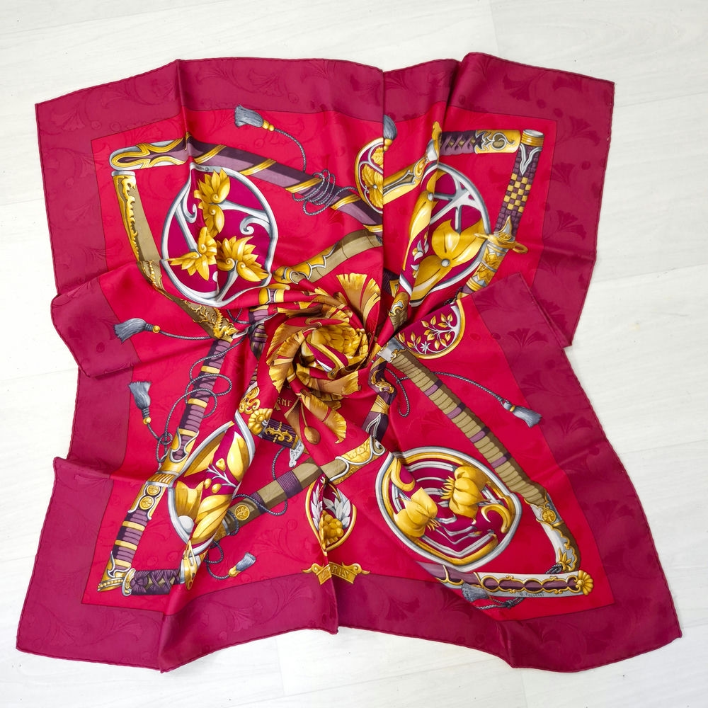 Hermès Daymo Princes du Soleil Levant