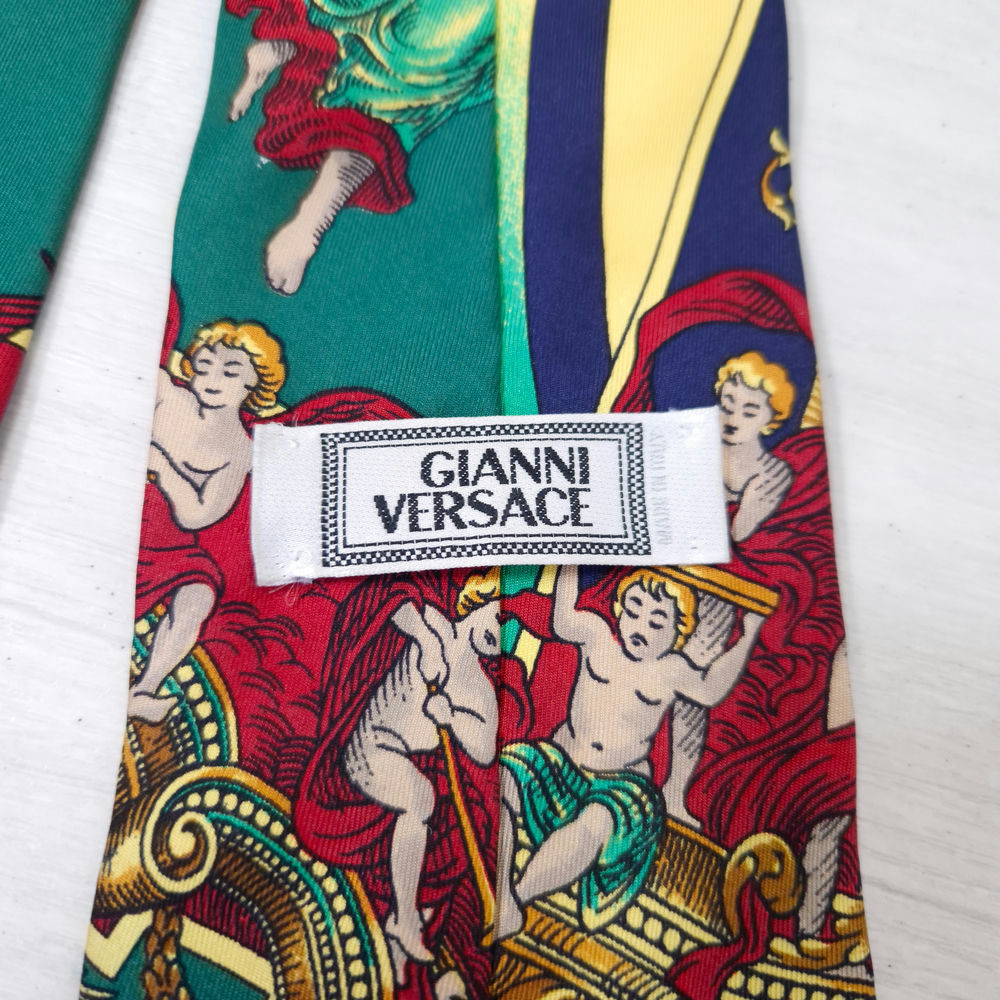 Gianni Versace cravatte famose