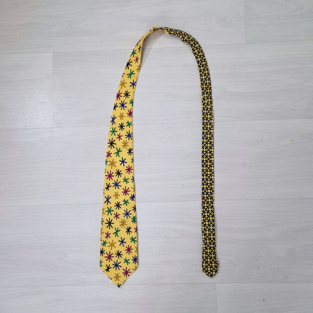 Gianni Versace cravatta con asterischi vintage 1990s - immagine 3