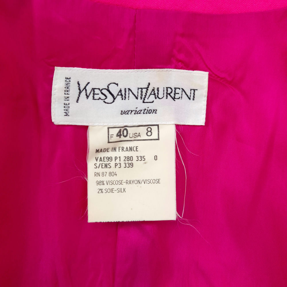YSL Variation giacca rosa lunga con bottoni dorati 1999 - immagine 9