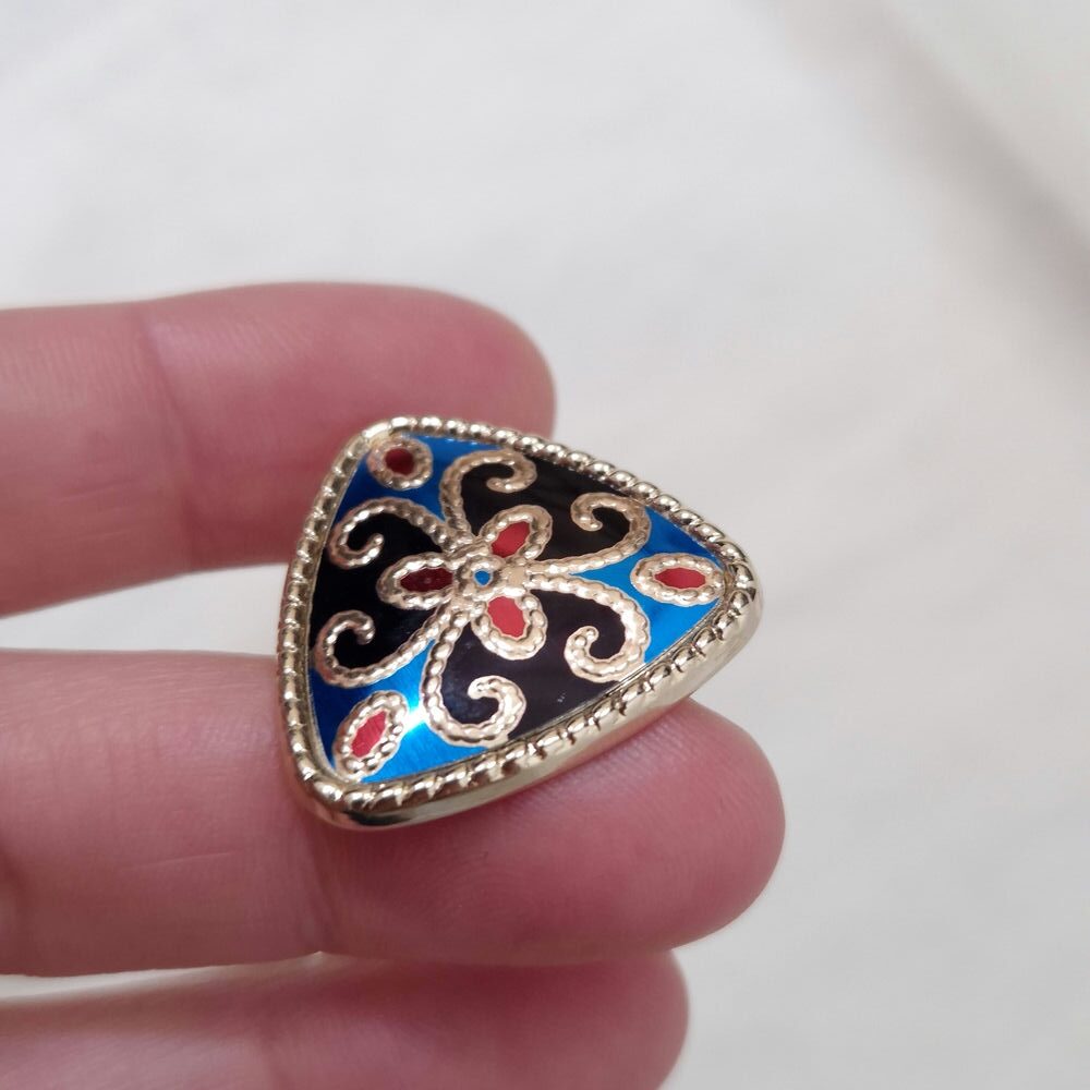 Orecchini triangolari con arabeschi anni '60