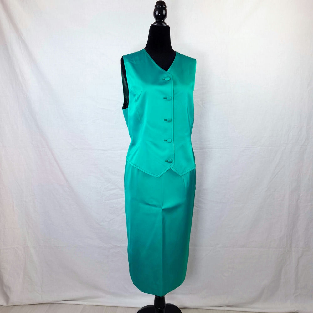 YSL tailleur verde da cerimonia con gilet 1988