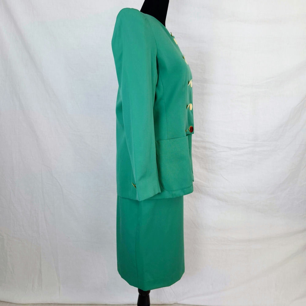 completo verde smeraldo
