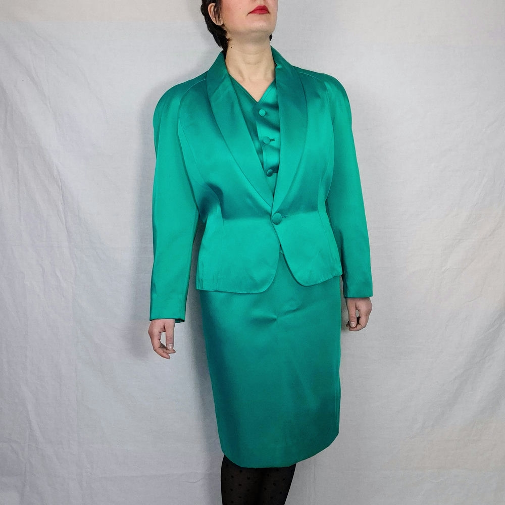 tailleur elegante donna