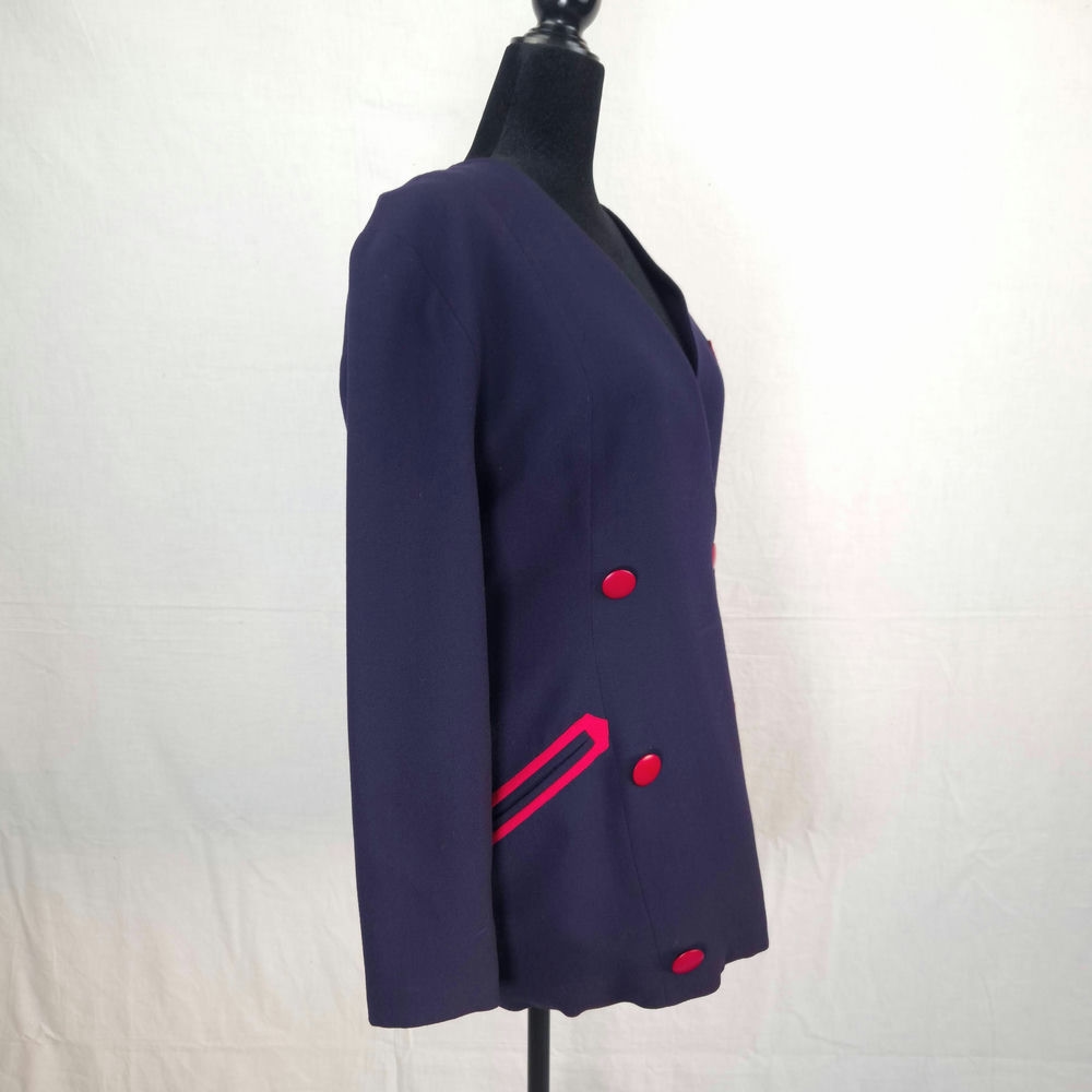blue and red jacket